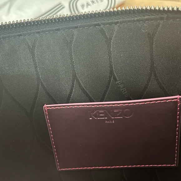 SOLD Kenzo metallic pouch - Picture 4 of 8